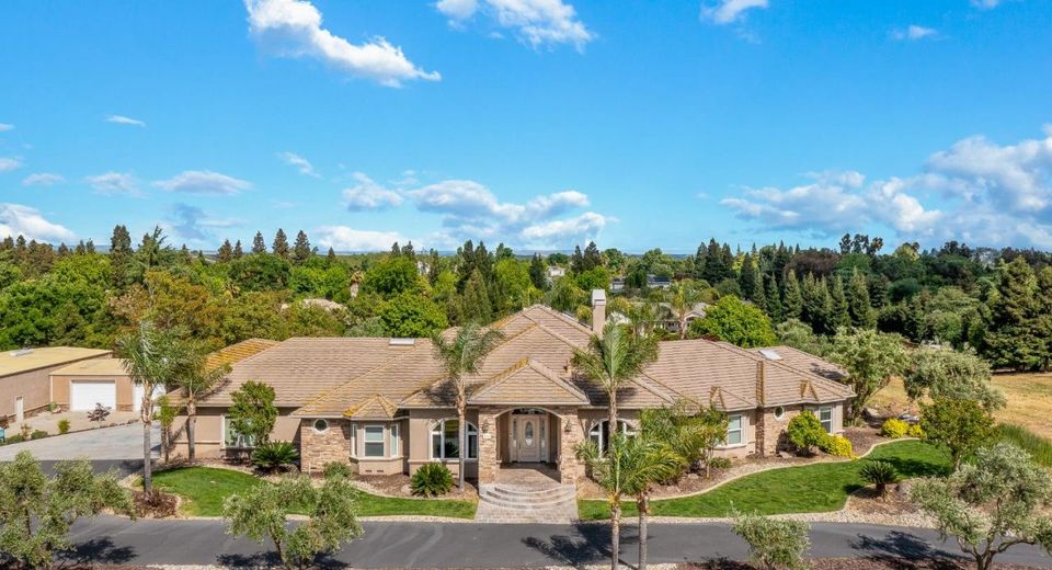 10714 Amerine Ln, Oakdale, CA 95361 Photo