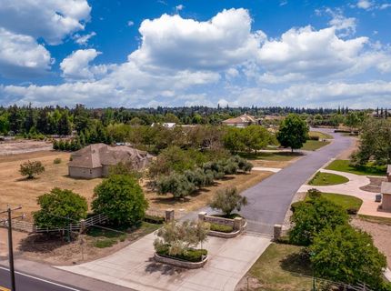 10714 Amerine Ln, Oakdale, CA 95361 Photo