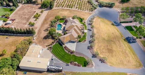 10714 Amerine Ln, Oakdale, CA 95361 Photo