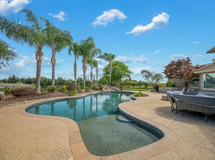 10714 Amerine Ln, Oakdale, CA 95361 Photo