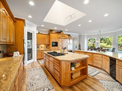 10714 Amerine Ln, Oakdale, CA 95361 Photo