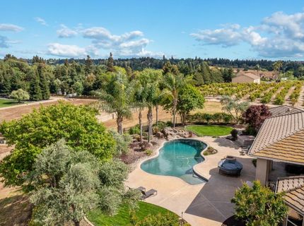 10714 Amerine Ln, Oakdale, CA 95361 Photo