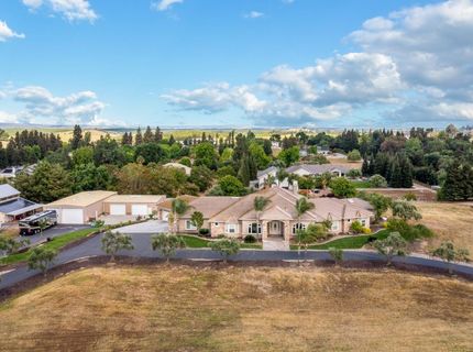 10714 Amerine Ln, Oakdale, CA 95361 Photo