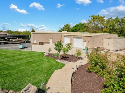 10714 Amerine Ln, Oakdale, CA 95361 Photo