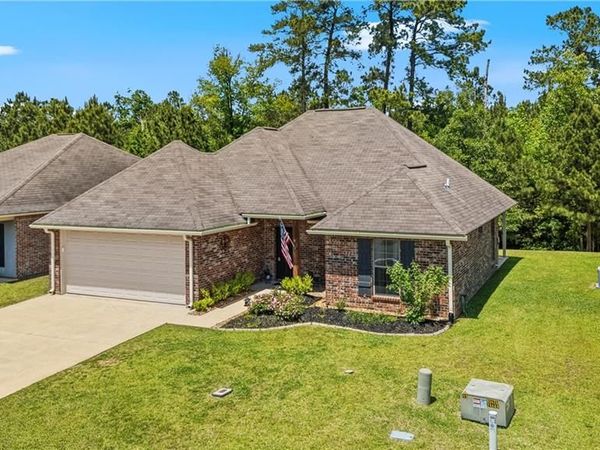 413 CROSSOVER Road , Pineville, LA 71360