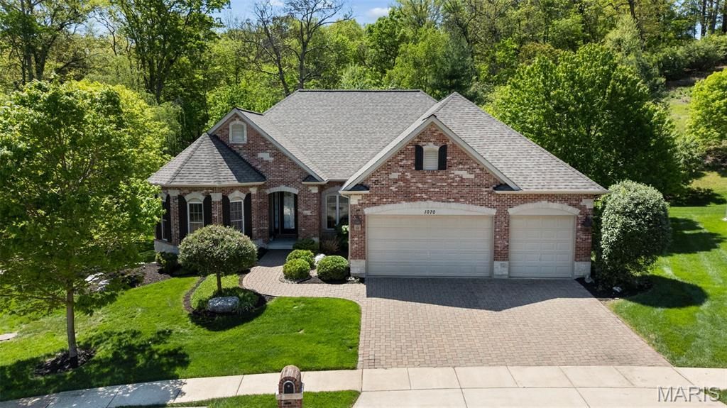 1070 Bridleridge Crossing Spur , Unincorporated, MO 63049 Main Photo