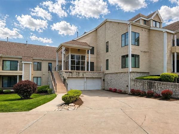 1614 Lake Knoll Drive , Unit 1L, Lake St Louis, MO 63367