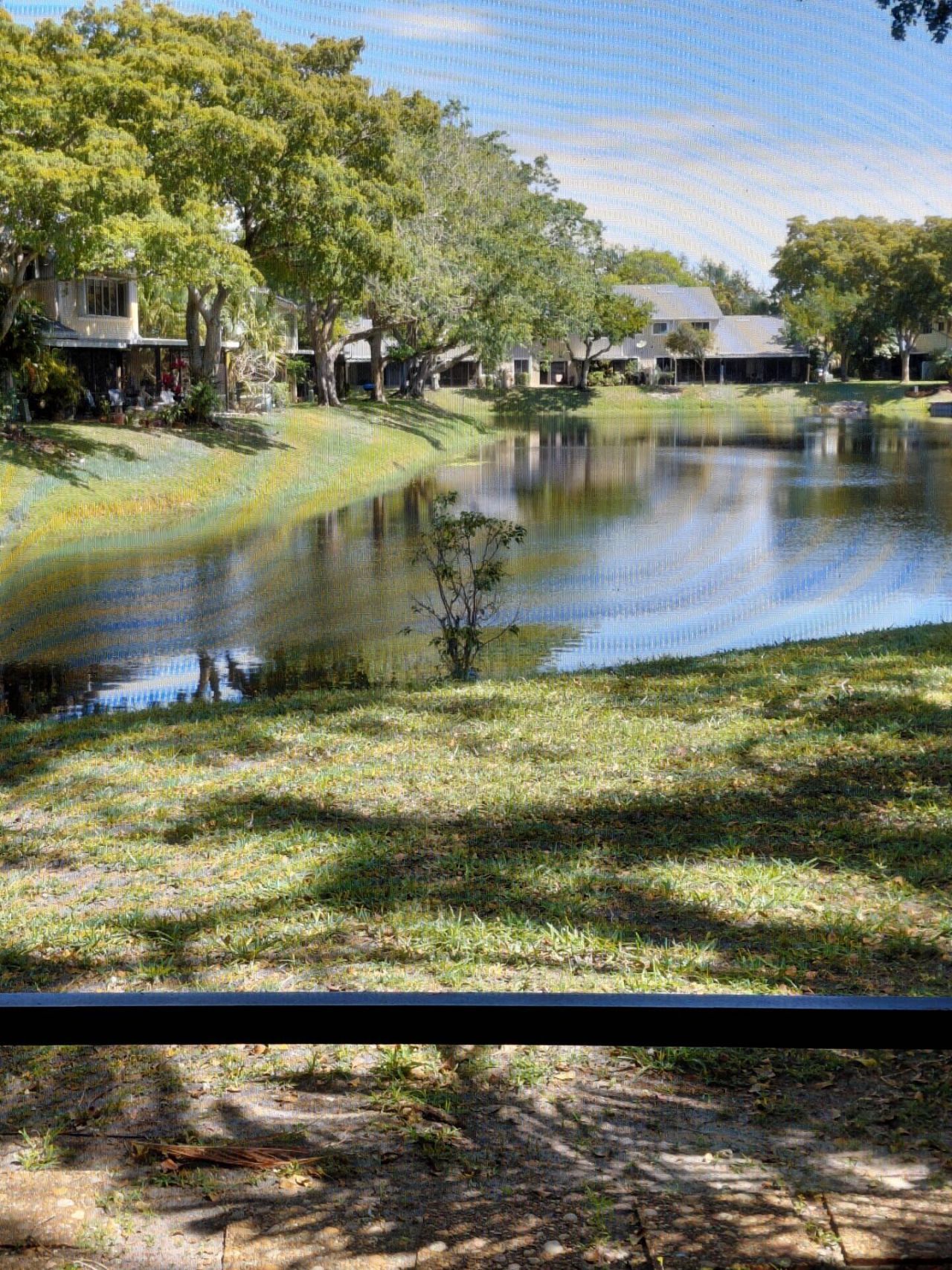 1947 E Discovery Circle E, Deerfield Beach, FL 33442 Photo