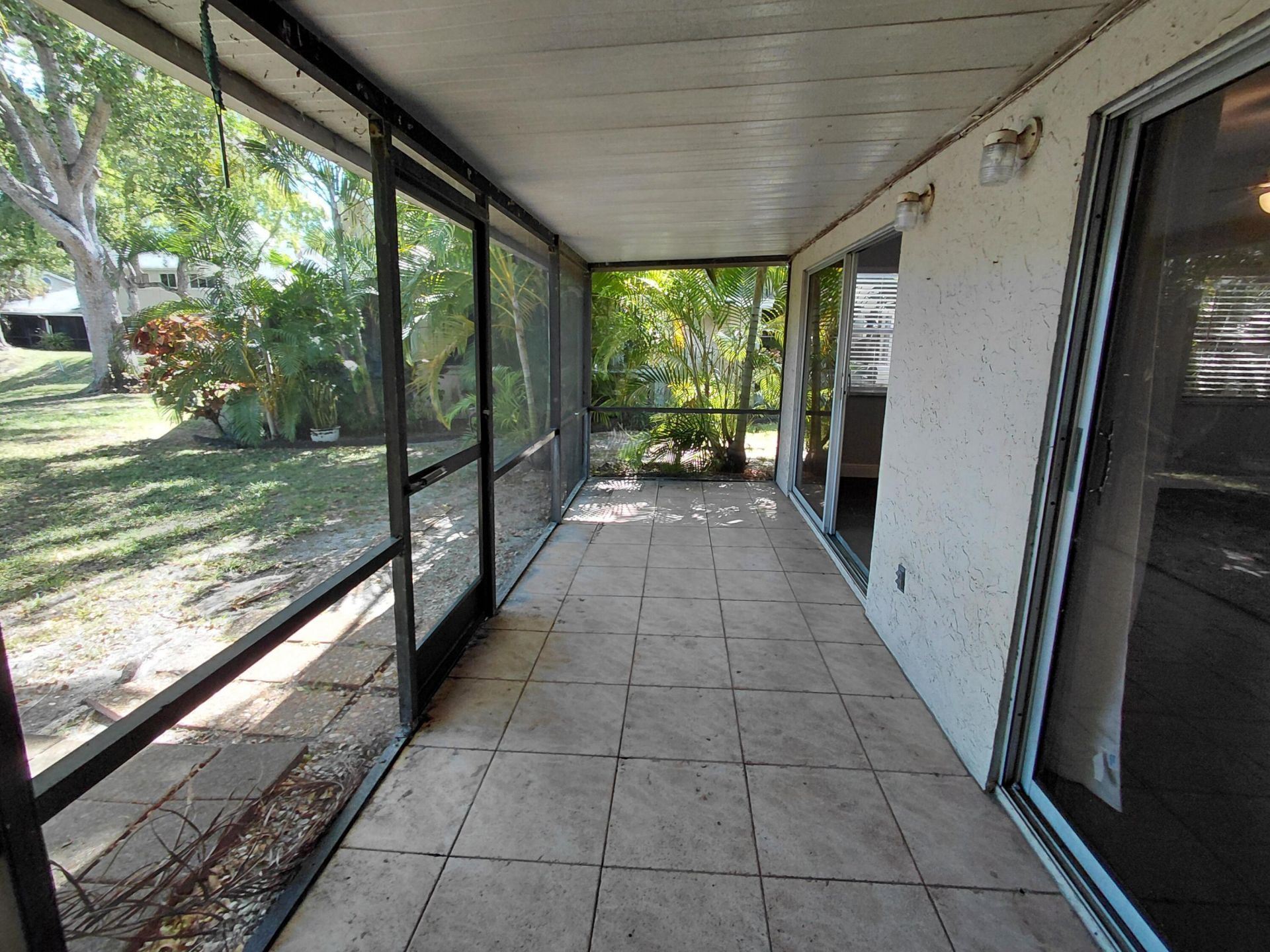 1947 E Discovery Circle E, Deerfield Beach, FL 33442 Photo