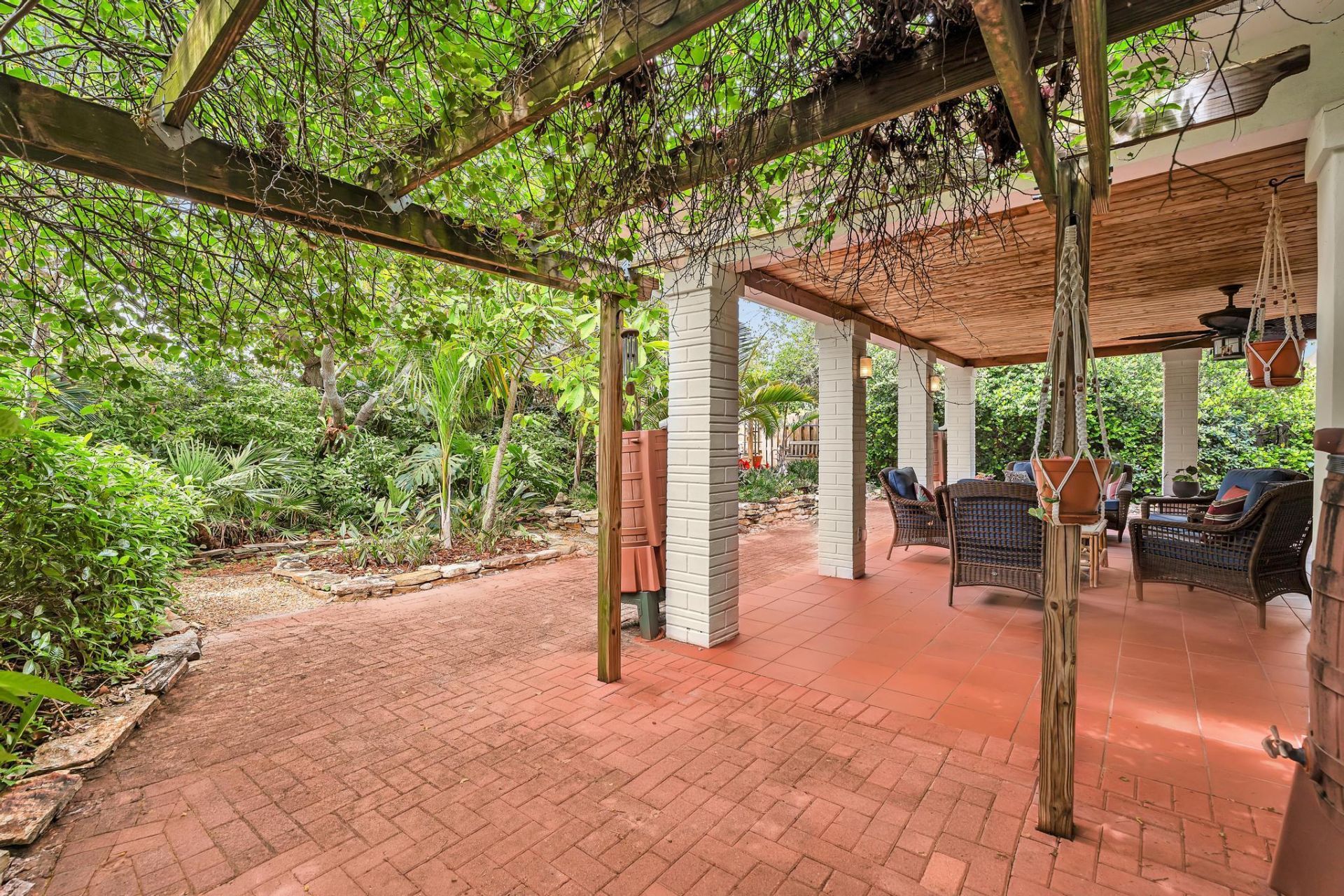 137 Auburn Drive, Lake Worth Beach, FL 33460 Photo