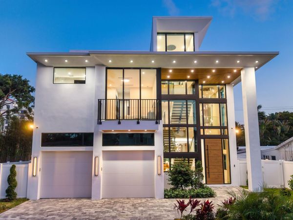 310 NE 2nd Street, Boca Raton, FL 33432