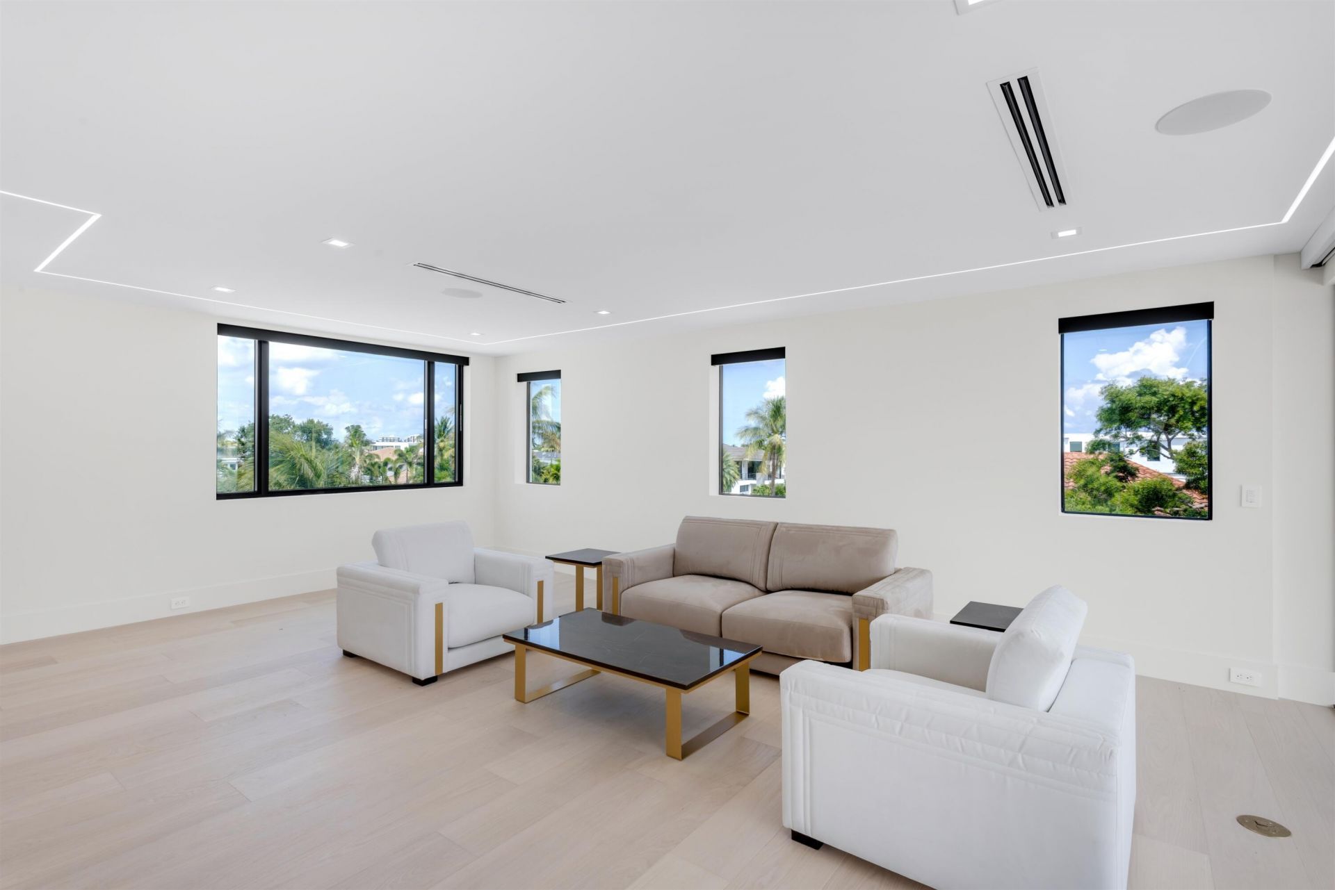 310 NE 2nd Street, Boca Raton, FL 33432 Photo