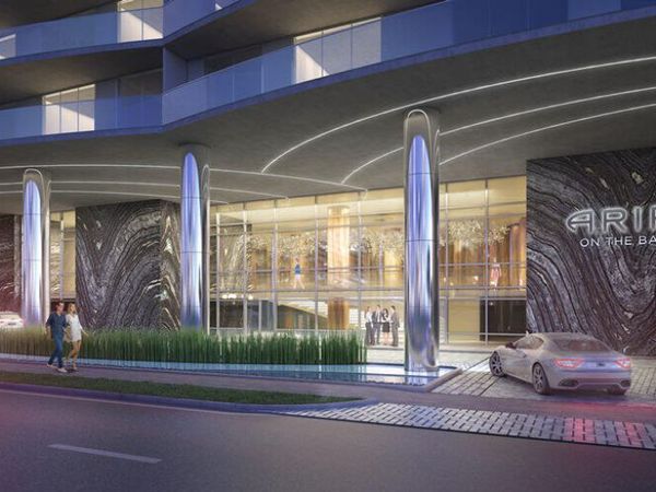 488 NE 18th Street, Unit 905, Miami, FL 33132