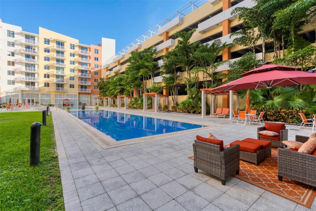 2775 NE 187th St, Unit 116, Aventura, FL 33180 Photo