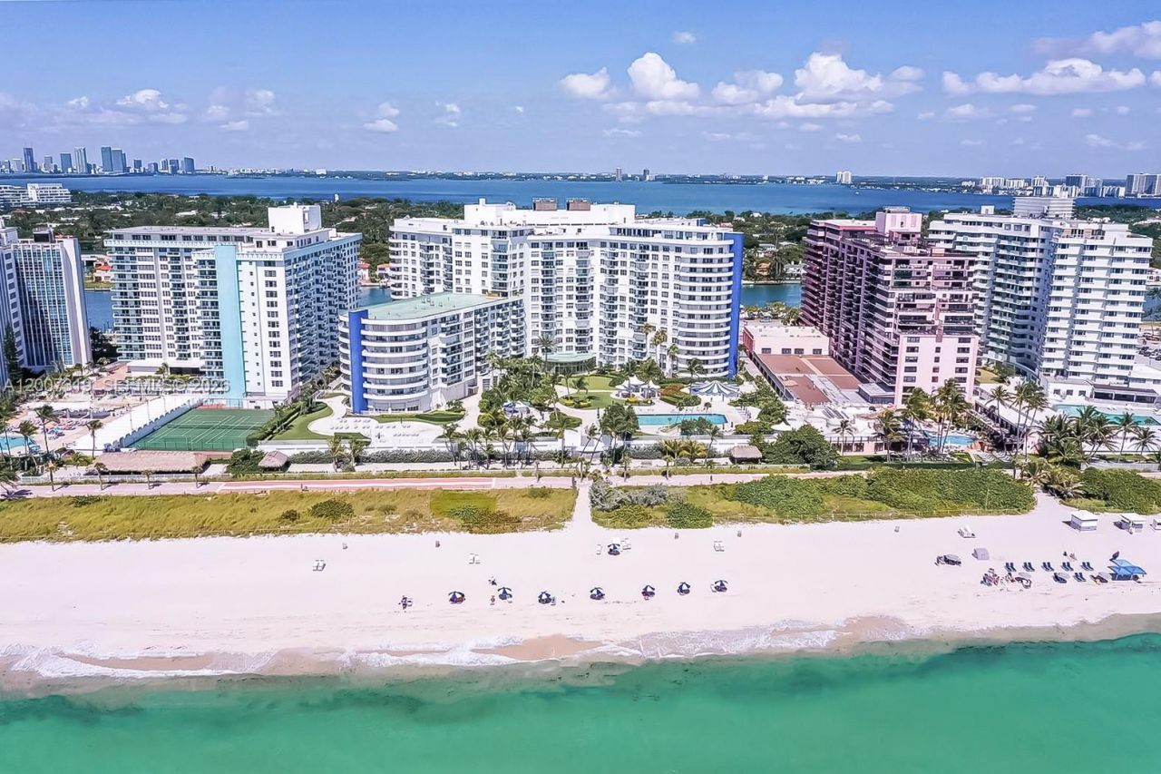 5161 Collins Ave, Unit 1003, Miami Beach, FL 33140 Photo