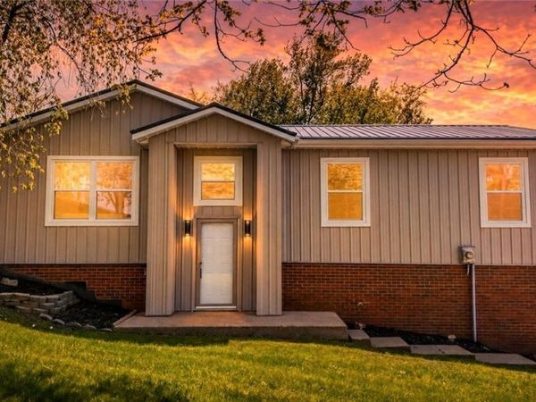 46730 W Almar Lane, St Clairsville, OH 43950