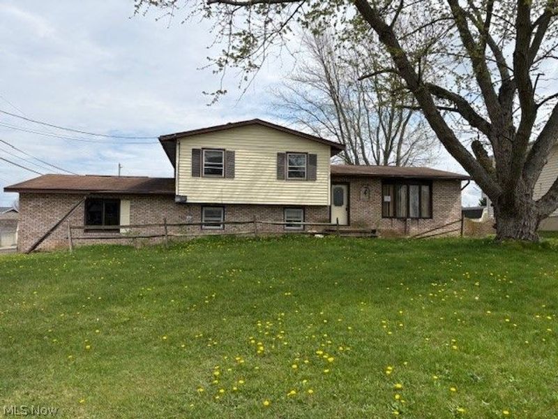 7398 Shisler Street NE, Canton, OH 44721 Photo 1