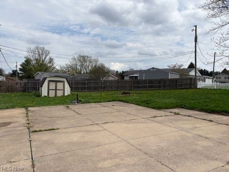 7398 Shisler Street NE, Canton, OH 44721 Photo 3