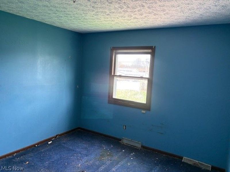 7398 Shisler Street NE, Canton, OH 44721 Photo 8