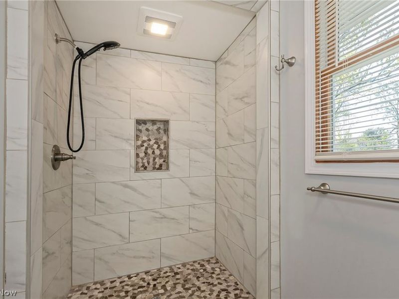 8708 State Route 14, Streetsboro, OH 44241 Photo 15