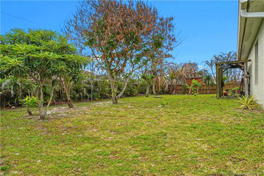 2009 SW Monterrey Lane, Port Saint Lucie, FL 34953 Photo