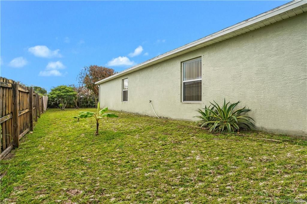 2009 SW Monterrey Lane, Port Saint Lucie, FL 34953 Photo