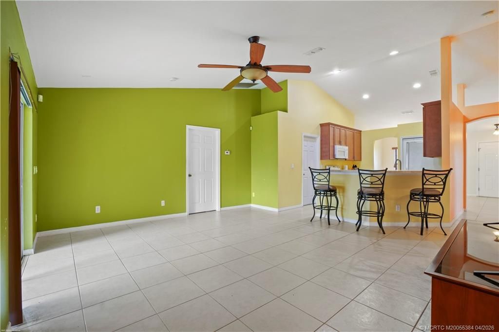 2009 SW Monterrey Lane, Port Saint Lucie, FL 34953 Photo