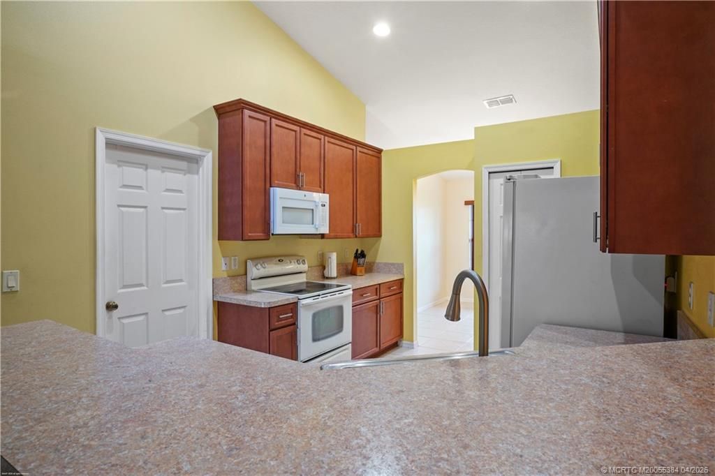 2009 SW Monterrey Lane, Port Saint Lucie, FL 34953 Photo