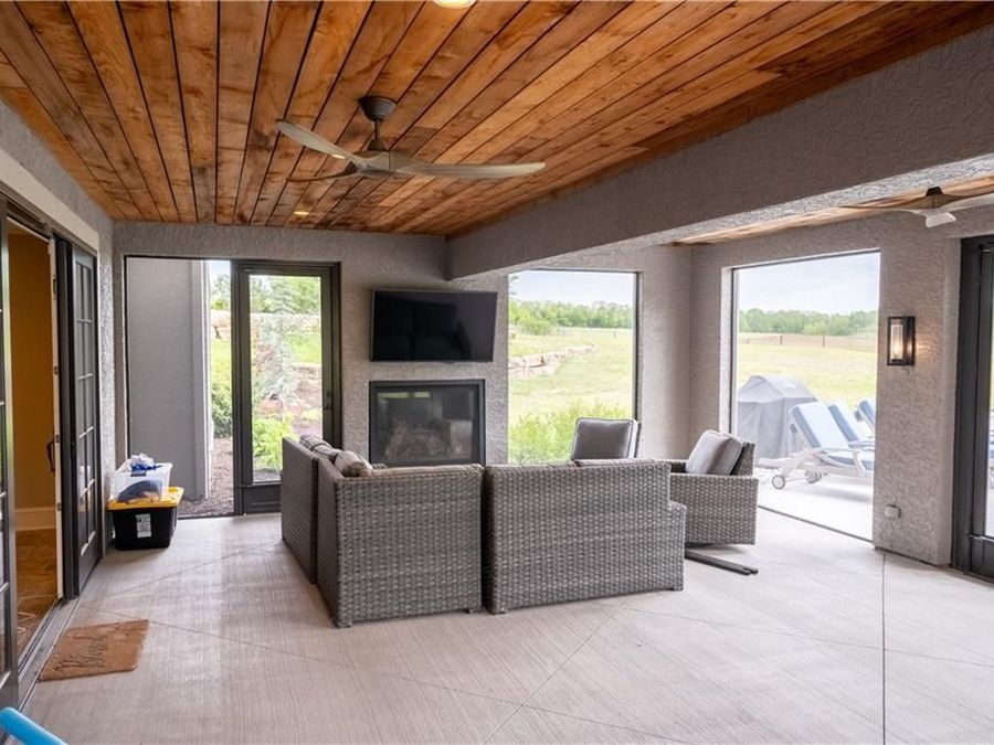 Property Image 63
