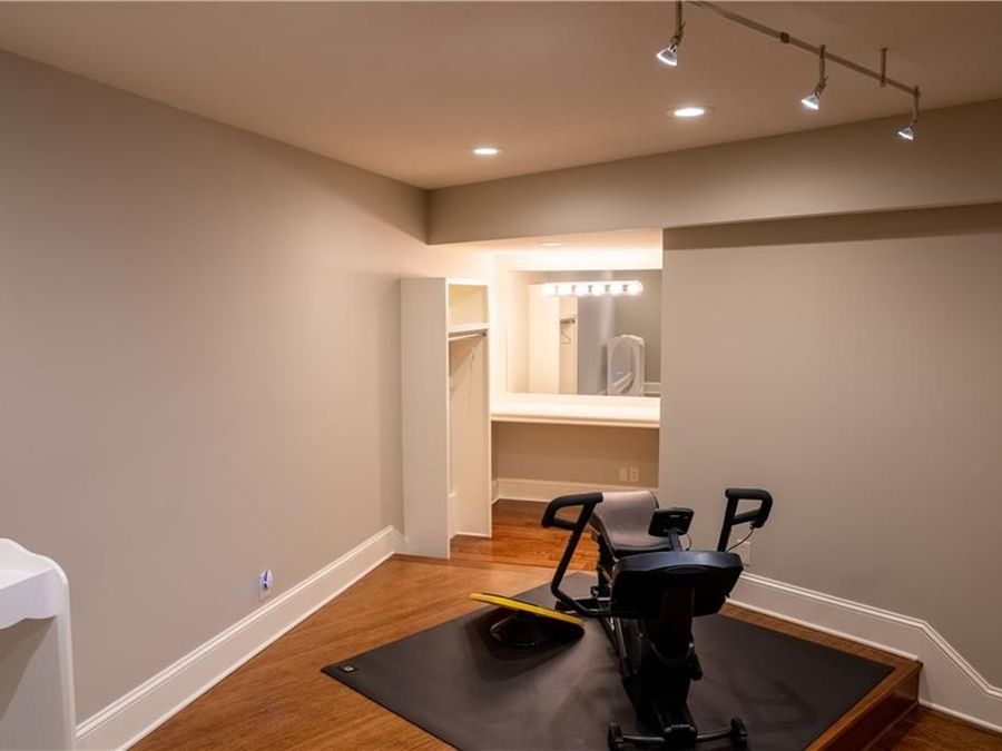 Property Image 76