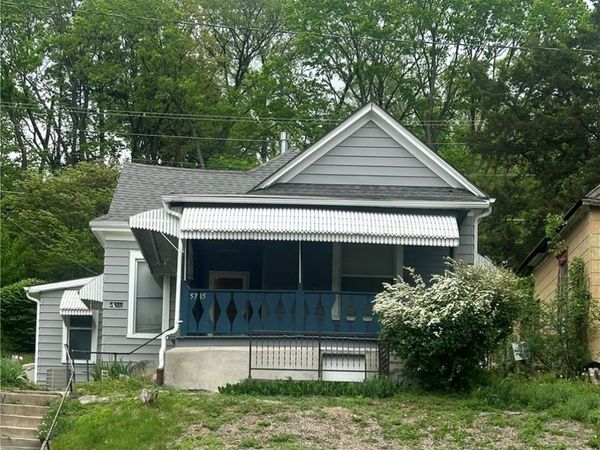 5715 King Hill Avenue, St Joseph, MO 64504