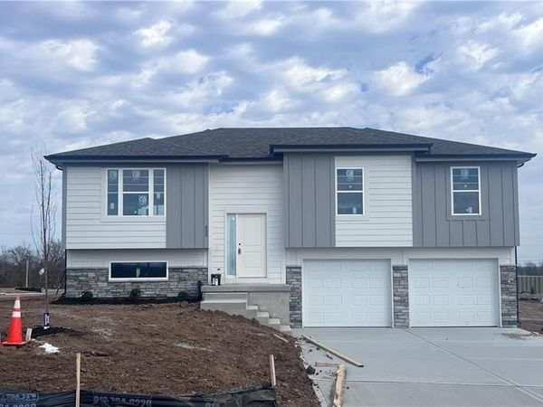 685 S Ranson Place, Independence, MO 64056