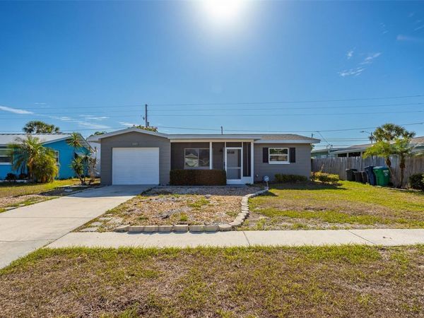 9317 CRESTVIEW STREET , SEMINOLE, FL 33772