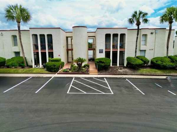 524 ORANGE DRIVE , Unit 11, ALTAMONTE SPRINGS, FL 32701