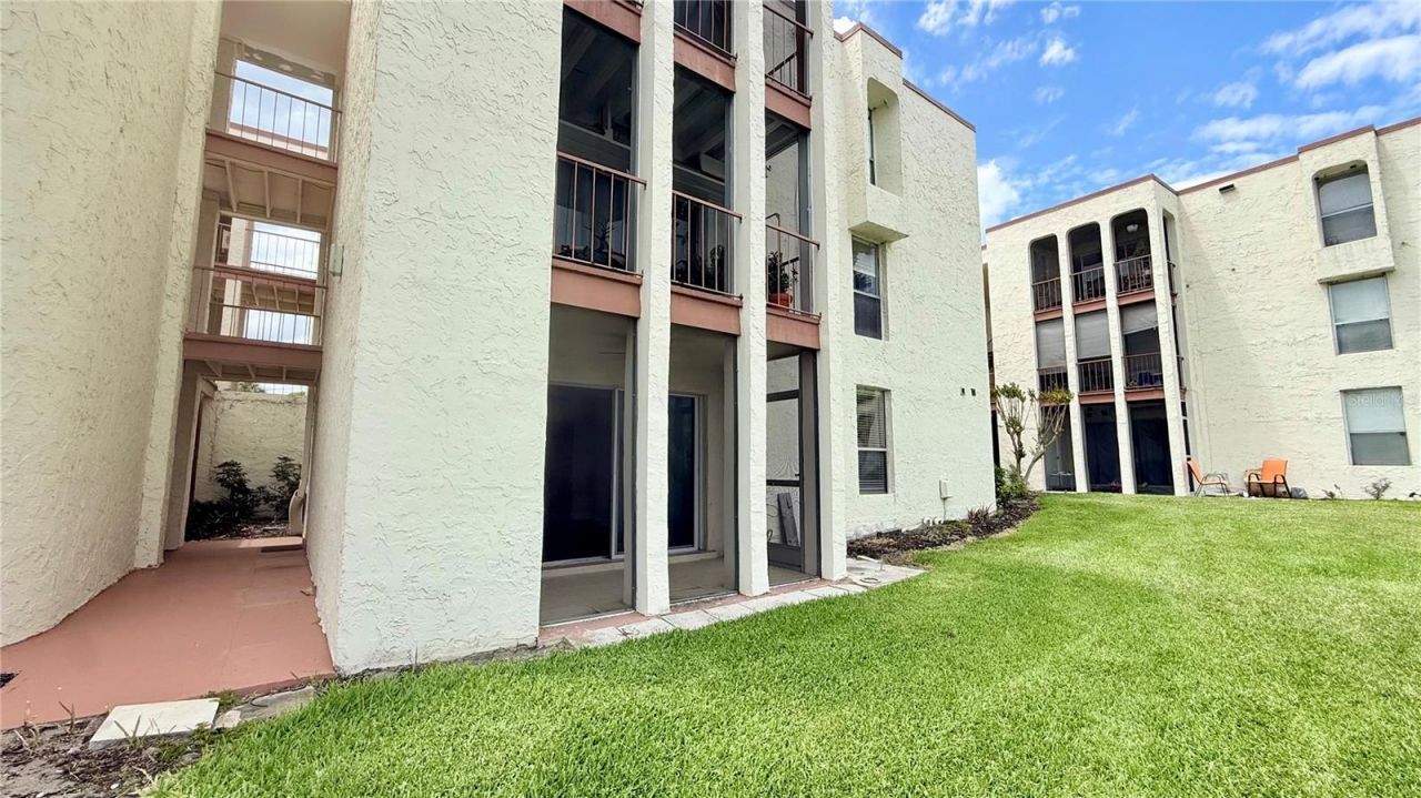 524 Orange Drive , Unit 11, Altamonte Springs, FL 32701 Photo