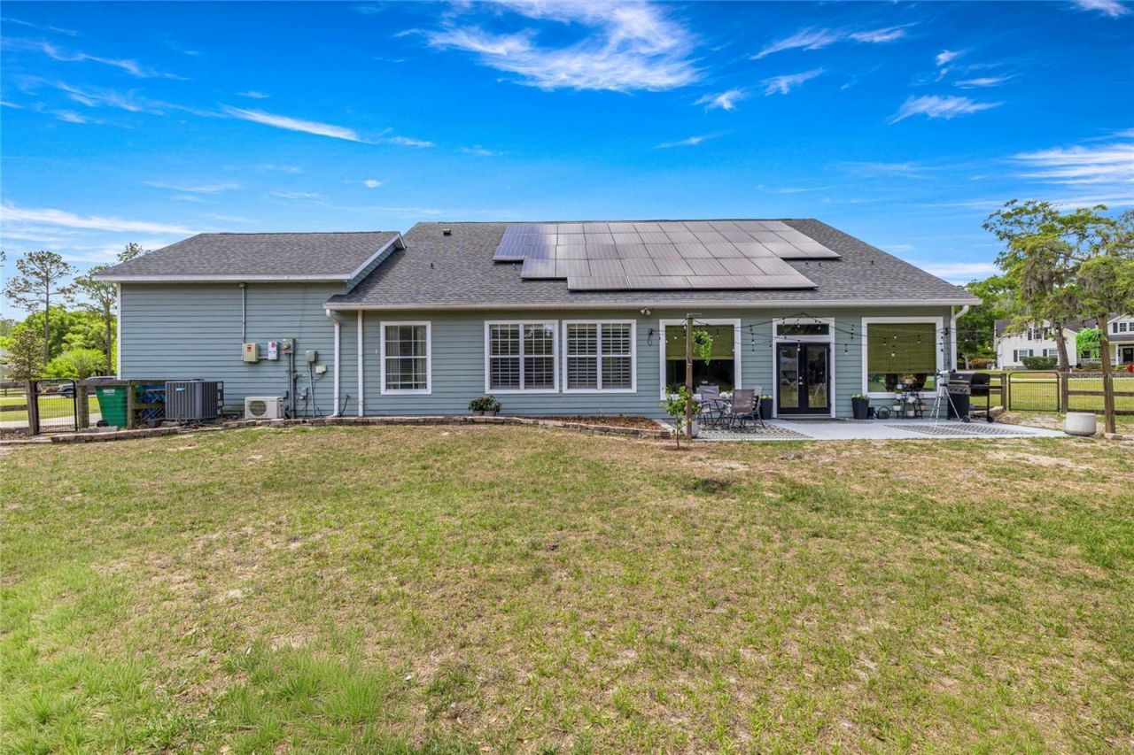 25162 NW 204th Place, High Springs, FL 32643 Photo