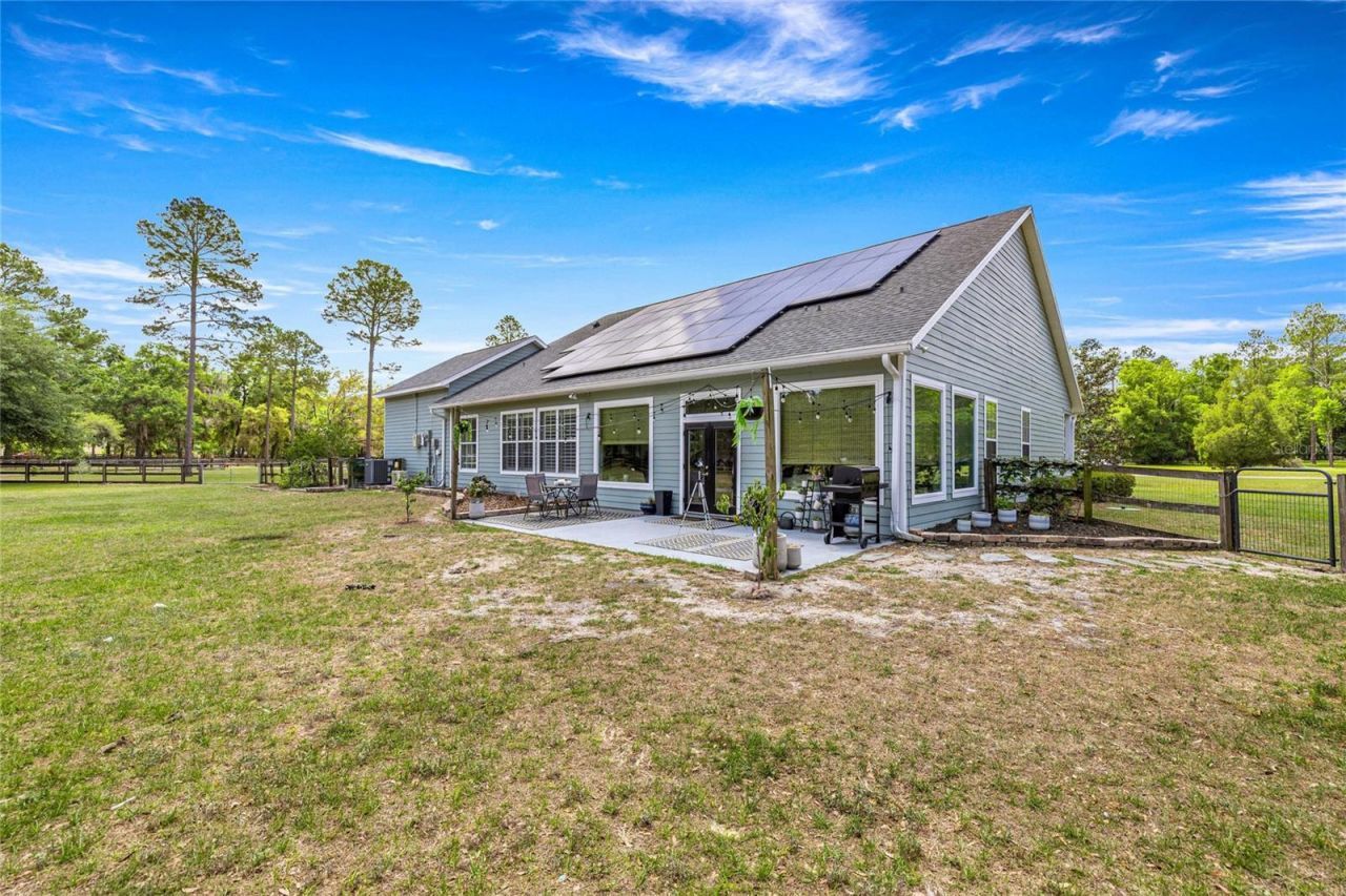 25162 NW 204th Place, High Springs, FL 32643 Photo