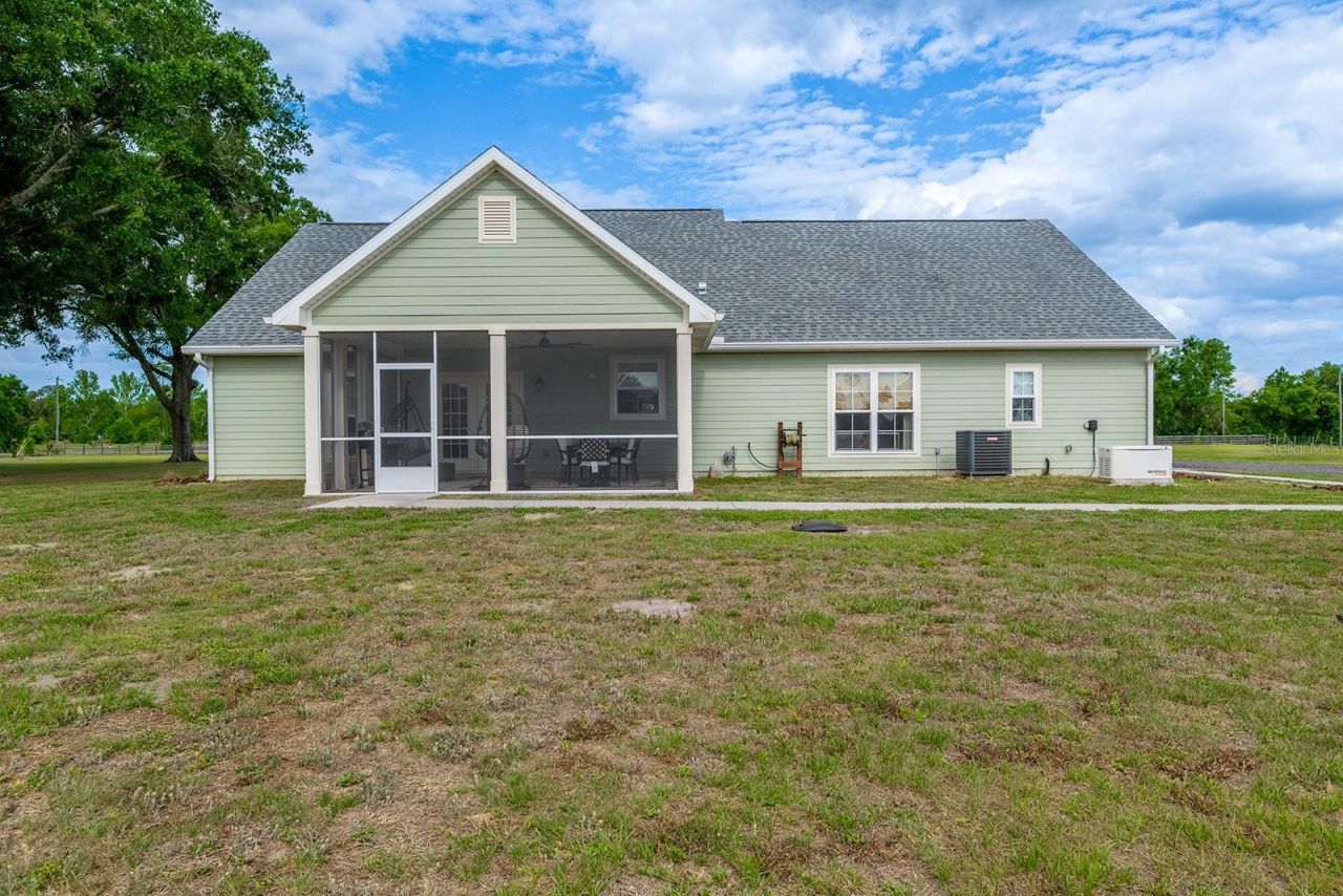 5739 SW County Road 341 , Trenton, FL 32693 Photo