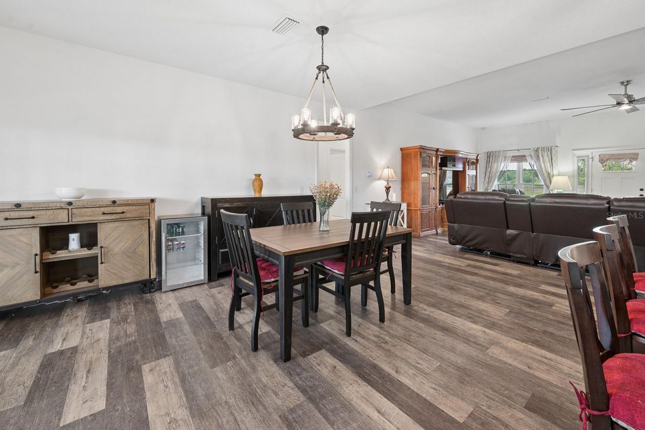 5739 SW County Road 341 , Trenton, FL 32693 Photo