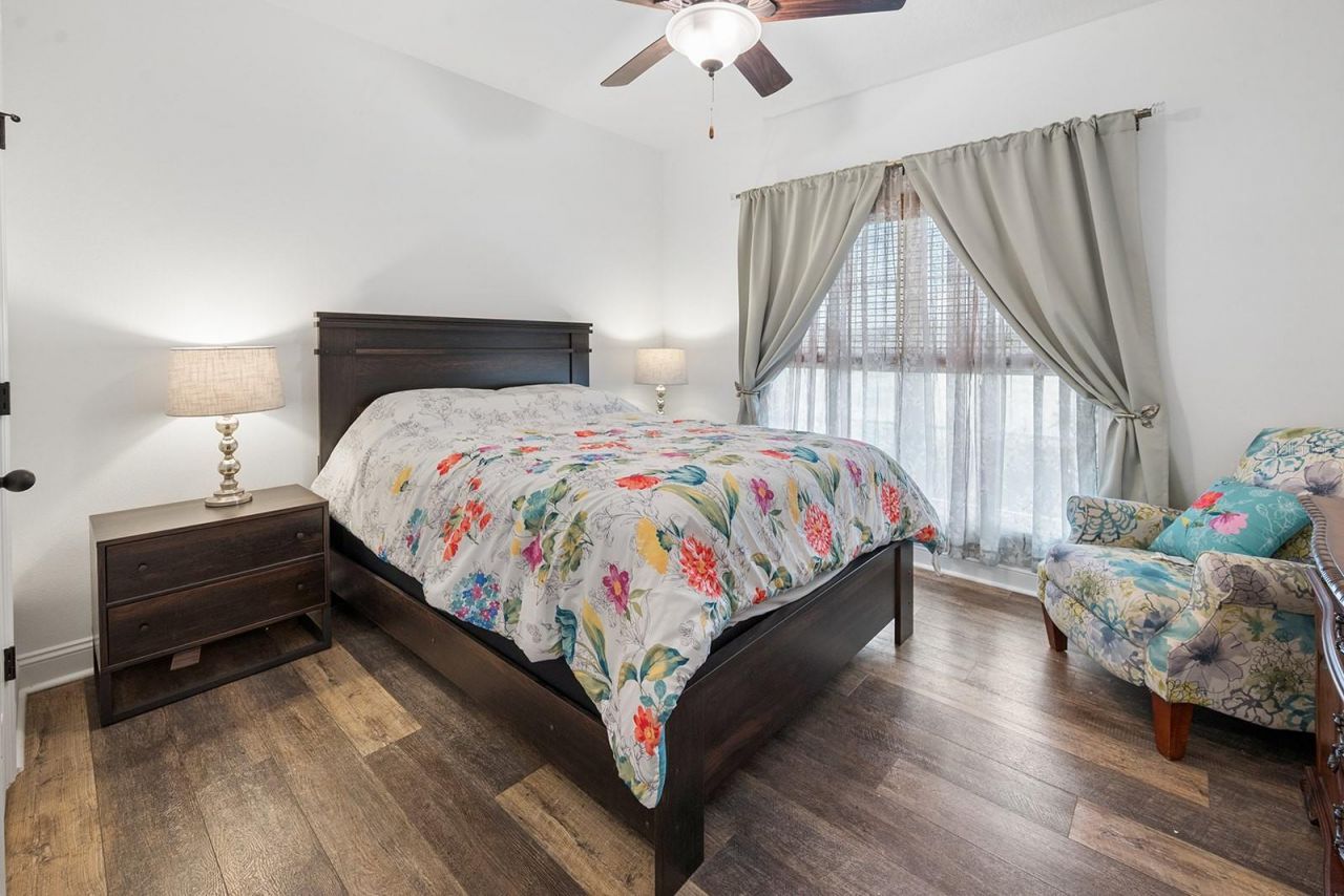 5739 SW County Road 341 , Trenton, FL 32693 Photo