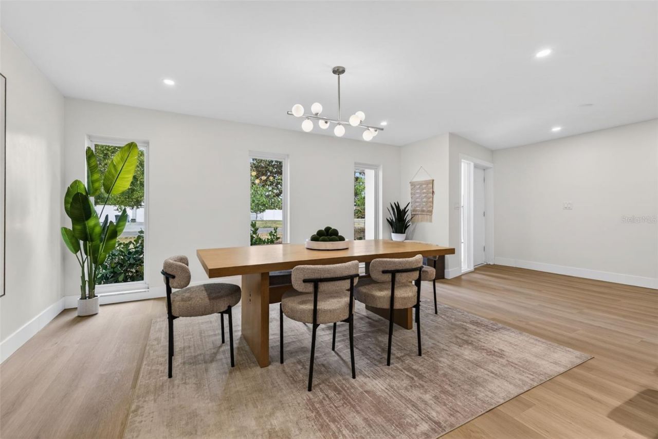 6649 Pinellas Point Drive S, Saint Petersburg, FL 33712 Photo