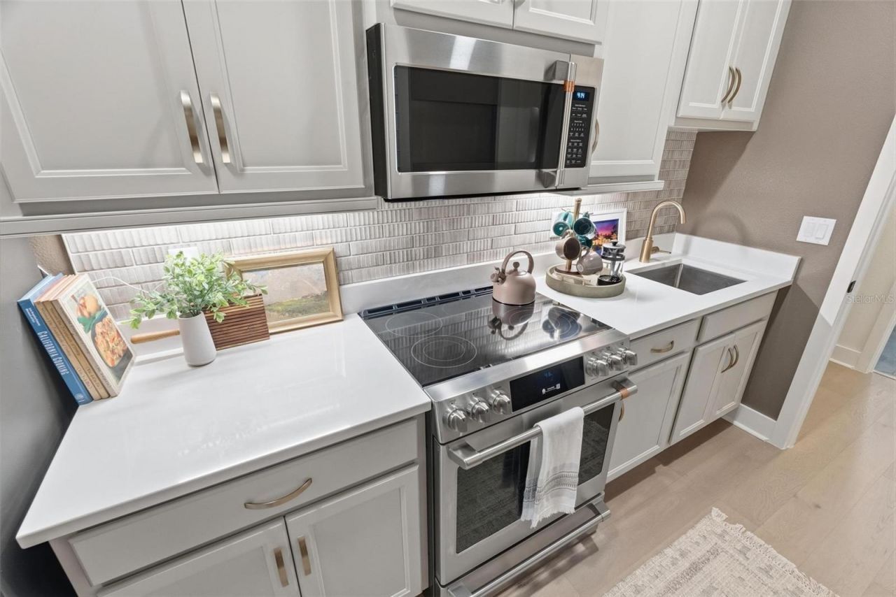 461 N Tymber Creek Road, Ormond Beach, FL 32174 Photo
