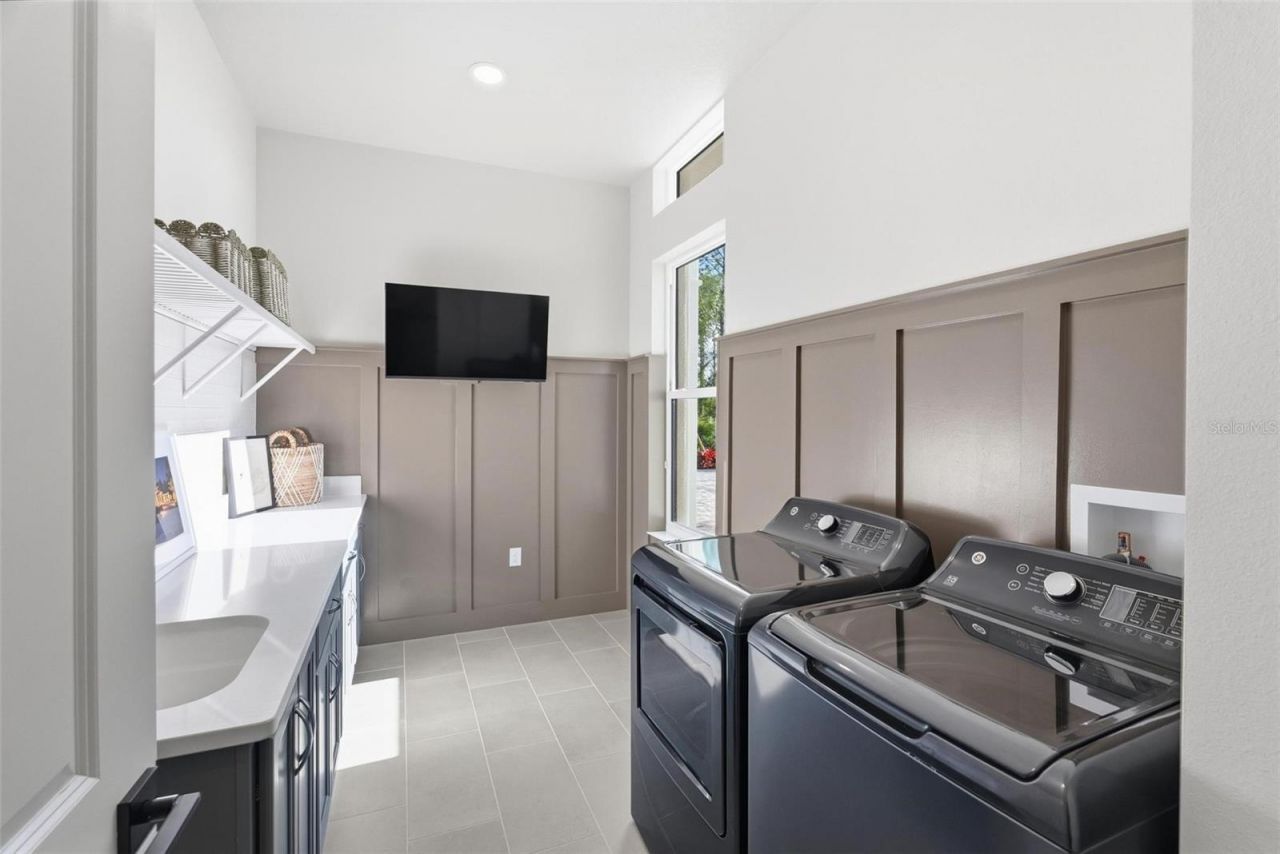 461 N Tymber Creek Road, Ormond Beach, FL 32174 Photo