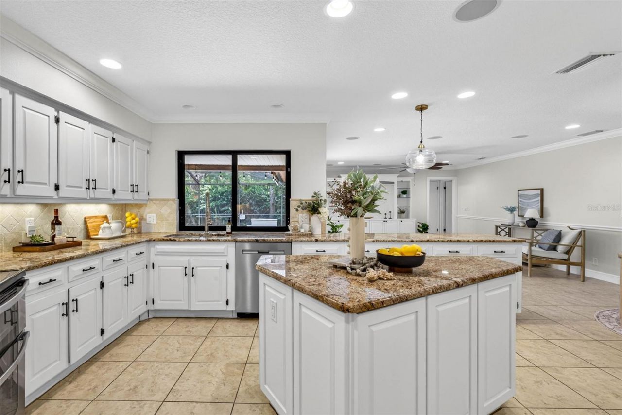 817 Bannockburn Avenue, Temple Terrace, FL 33617 Photo