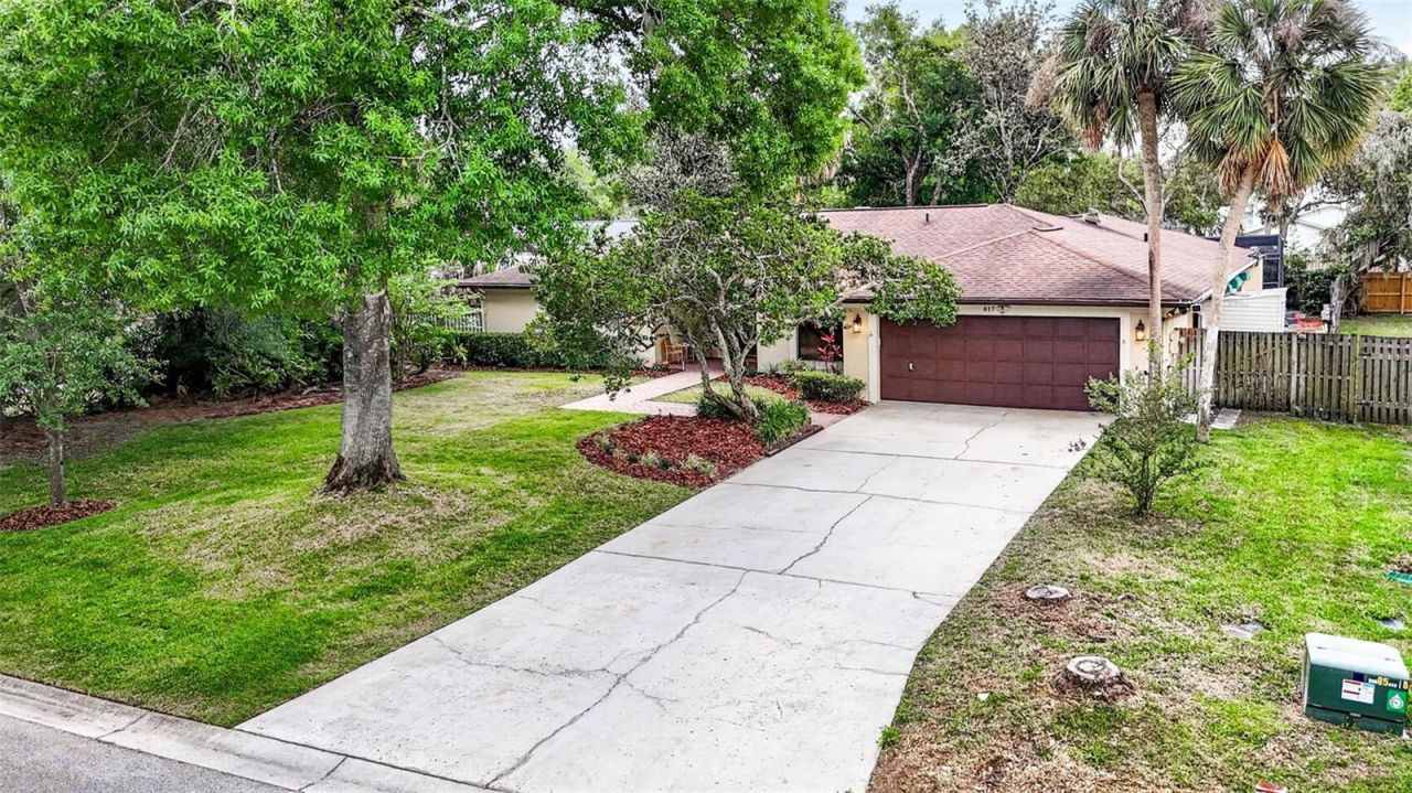 817 Bannockburn Avenue, Temple Terrace, FL 33617 Photo