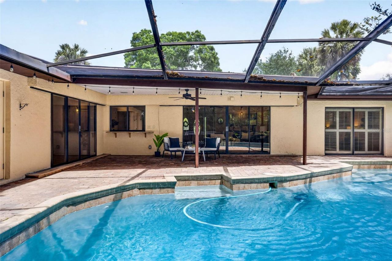 817 Bannockburn Avenue, Temple Terrace, FL 33617 Photo