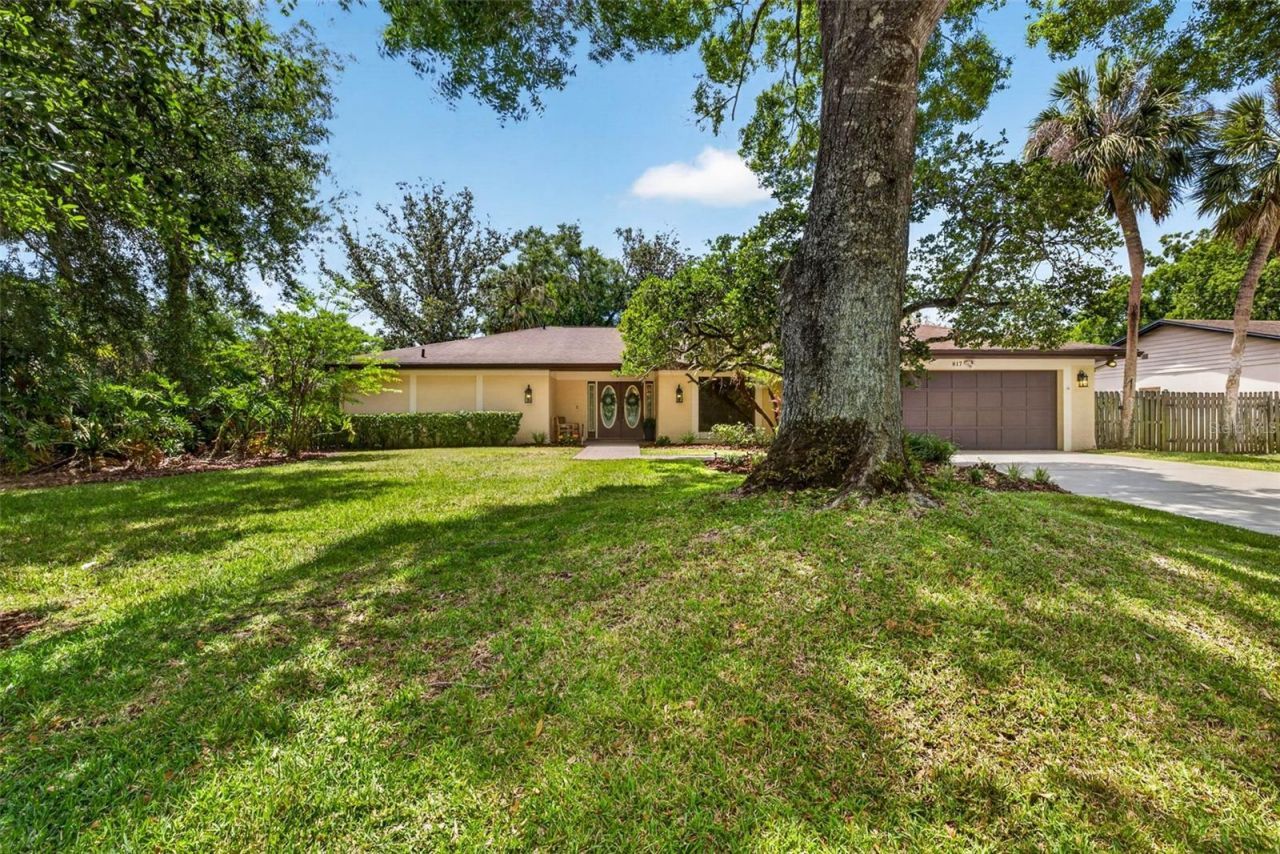 817 Bannockburn Avenue, Temple Terrace, FL 33617 Photo