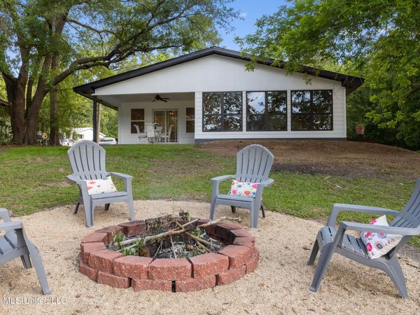 13 Magnolia Drive, Perkinston, MS 39573