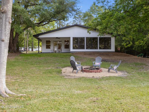 13 Magnolia Drive, Perkinston, MS 39573