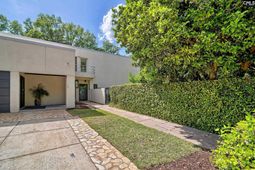 415 Harden Street  photo 4